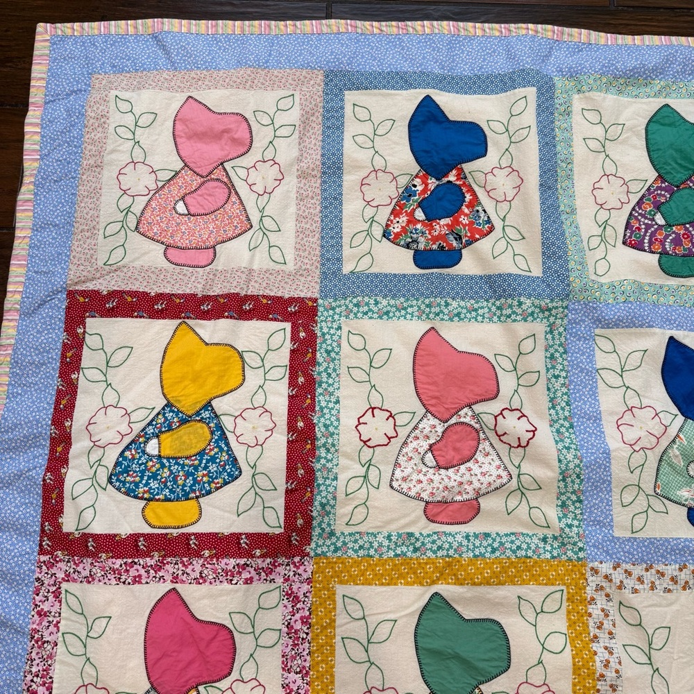 Sunbonnet Sue Lap Quilt Baby Quilt 50”x50” blanket - Picture 3 of 4